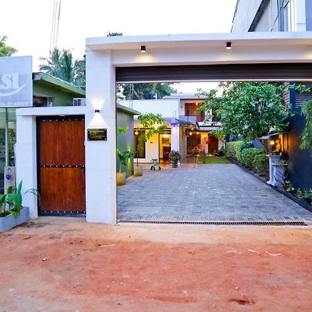 Seven Rich Villa Anuradhapura Ngoại thất bức ảnh