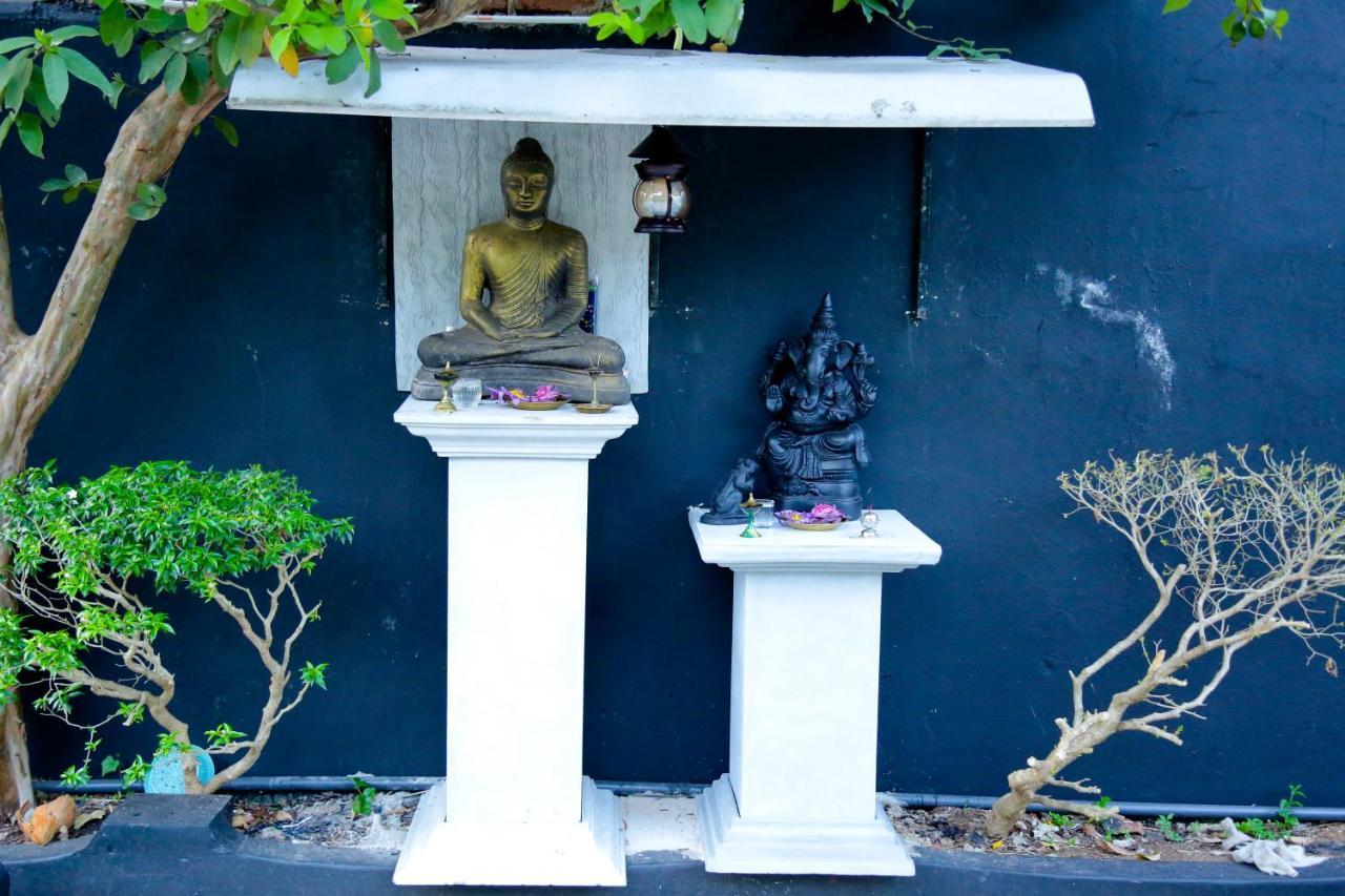 Seven Rich Villa Anuradhapura Ngoại thất bức ảnh